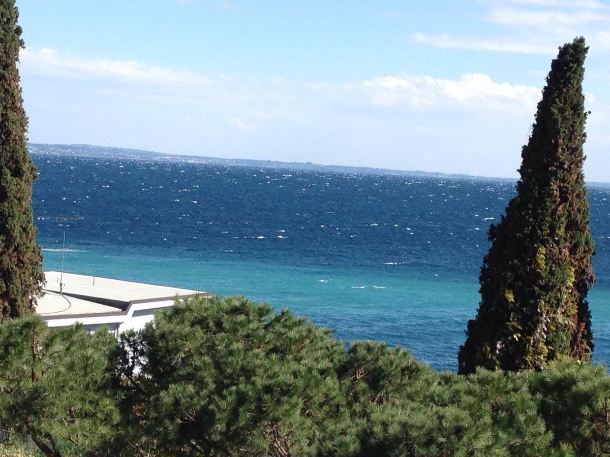B&B Agora' Gardone Riviera Exterior foto